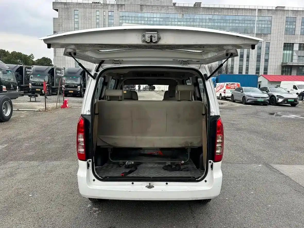 Wuling Hongguang V 2019 1.5L Standard Edition (National VI Emission Standard) LAR — миниатюра 7