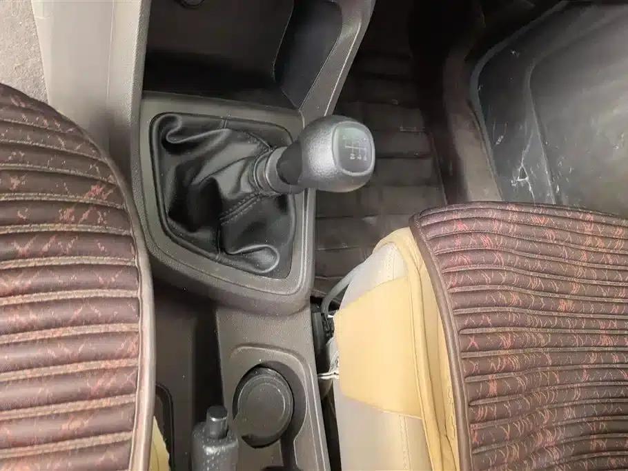 Wuling Hongguang V 2019 1.5L Basic Model (National VI Emission Standard) LAR — миниатюра 16