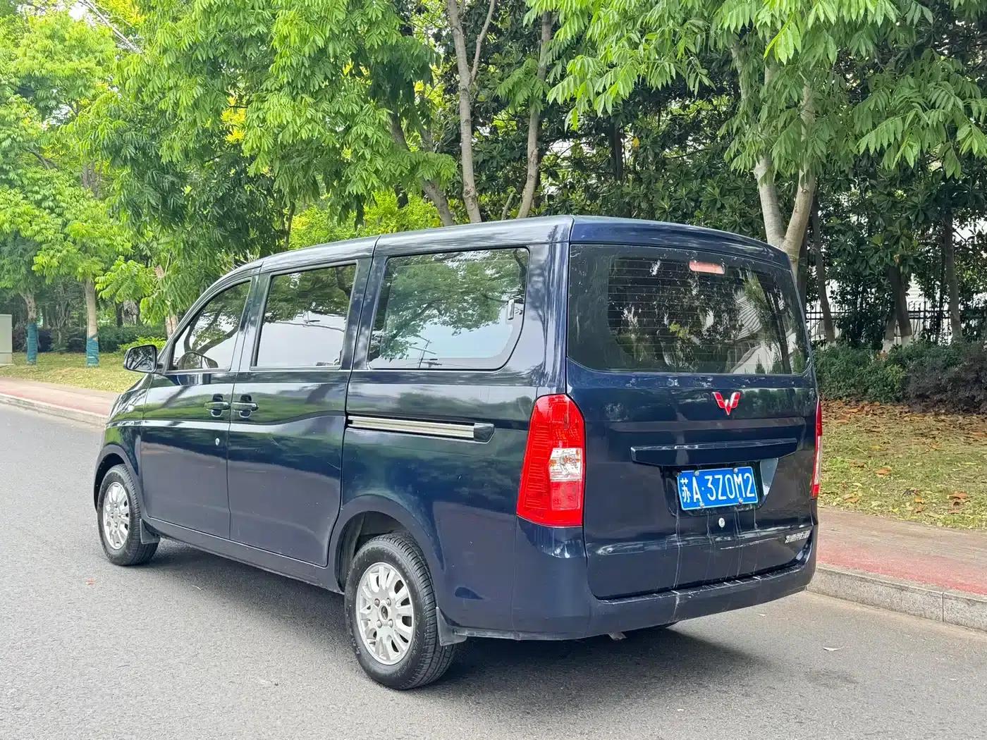 Wuling Rongguang V 2016 1.2L Standard Edition — миниатюра 4