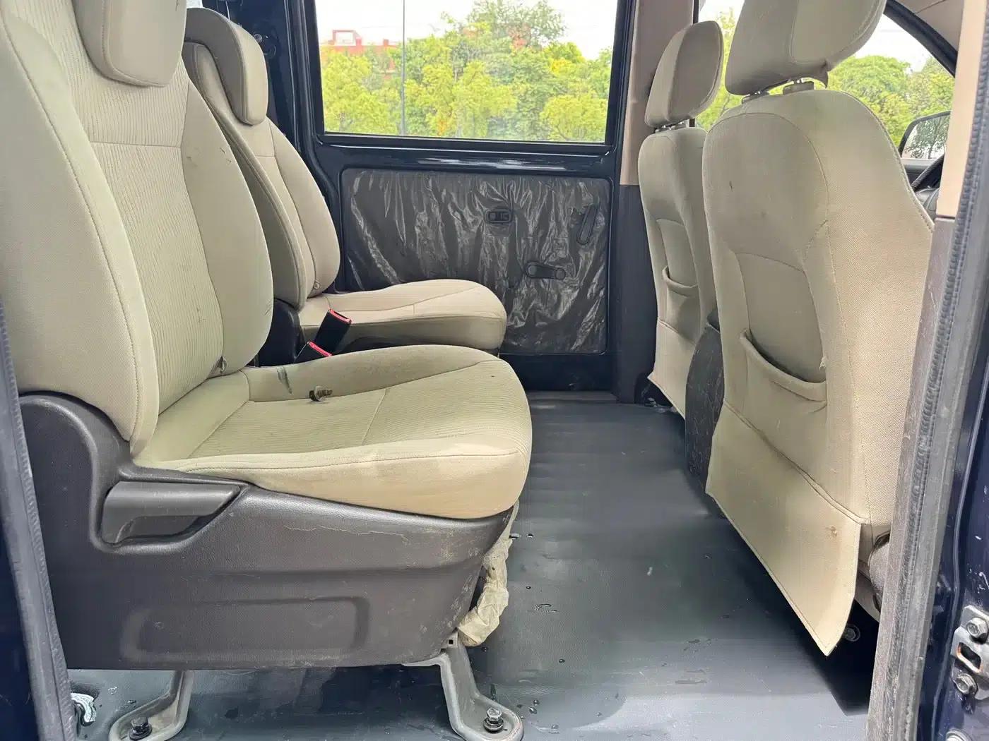 Wuling Rongguang V 2016 1.2L Standard Edition — миниатюра 8