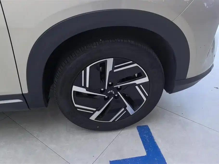 Wuling Xingguang S 2024 Model 510km Flagship Edition — миниатюра 6