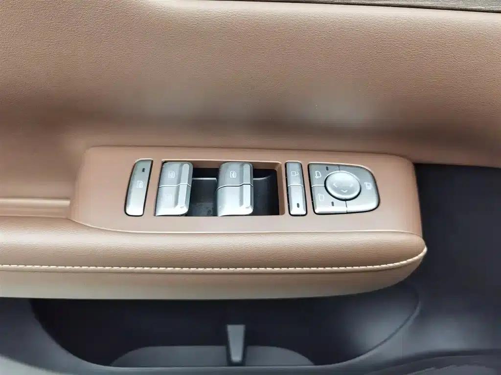 Wuling Xingguang S 2024 Model 510km Flagship Edition — миниатюра 9