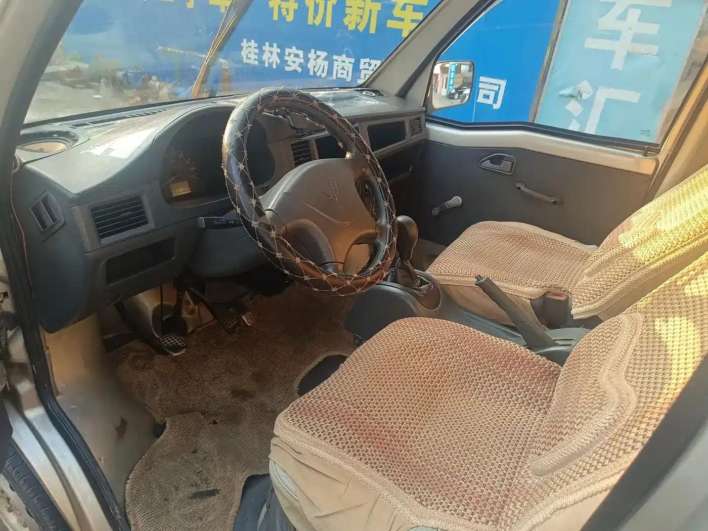 Wuling Sunshine 2010 1.0L New Practical Short Body L2Y — миниатюра 7