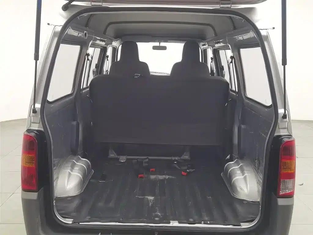 Wuling Sunshine 2023 1.5L Practical 5/7 Seat — миниатюра 16