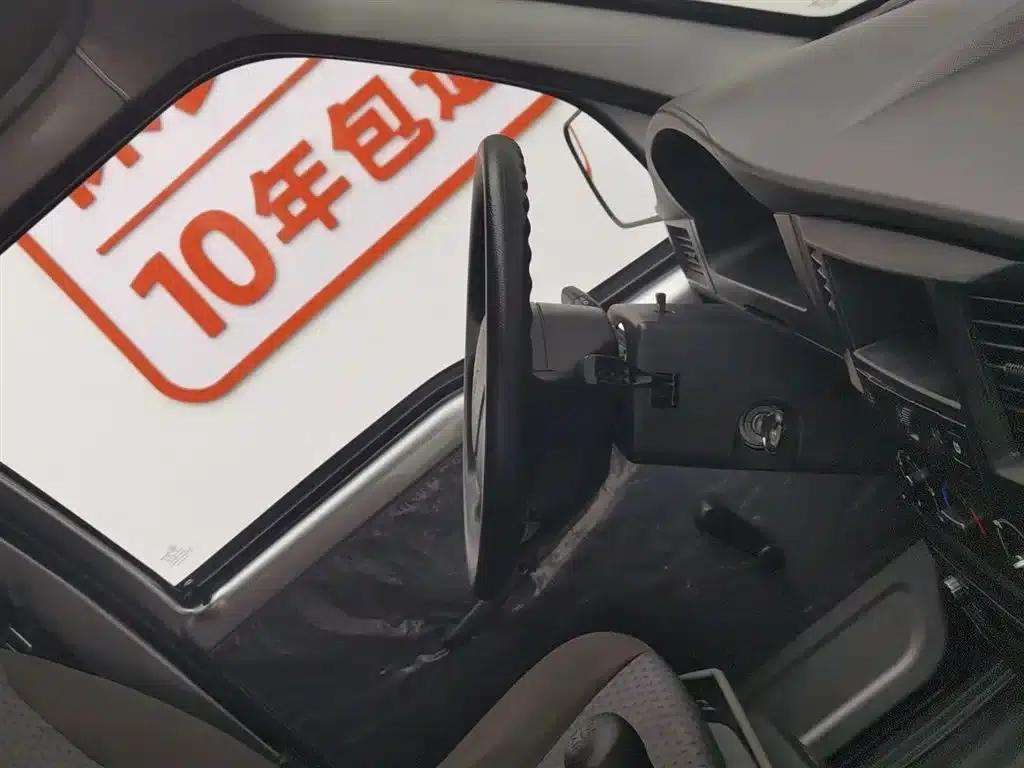 Wuling Sunshine 2023 1.5L Practical 5/7 Seat — миниатюра 22