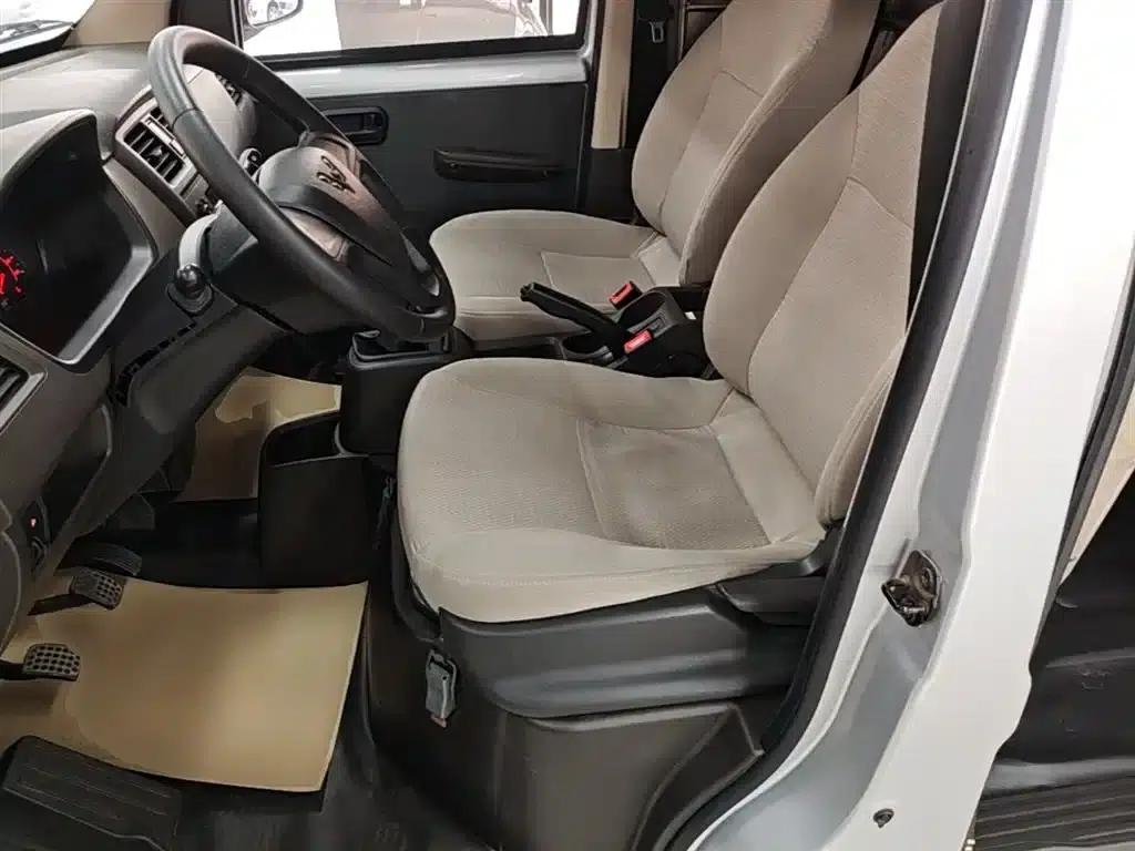 Wuling Rongguang S 2023 1.5L Basic 2-Seater with Closed Windows — миниатюра 15