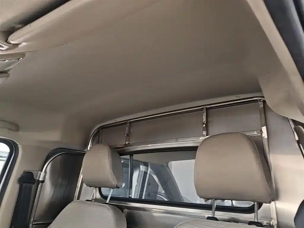 Wuling Rongguang S 2023 1.5L Basic 2-Seater with Closed Windows — миниатюра 18
