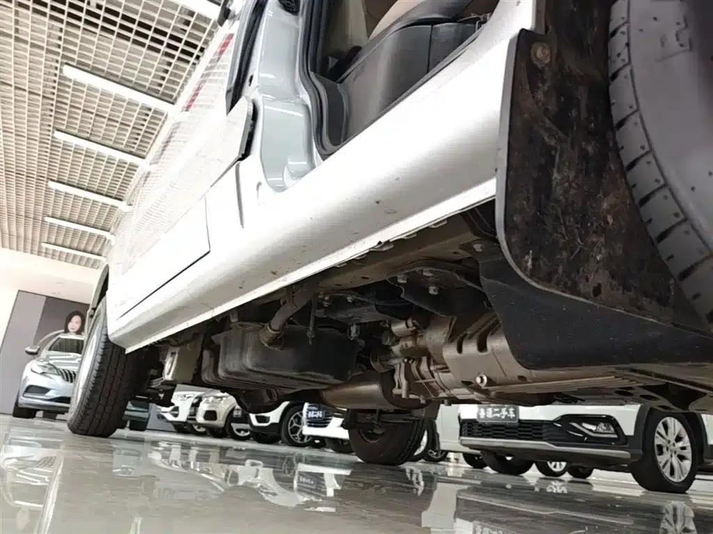 Wuling Rongguang S 2023 1.5L Basic 2-Seater with Closed Windows — миниатюра 21