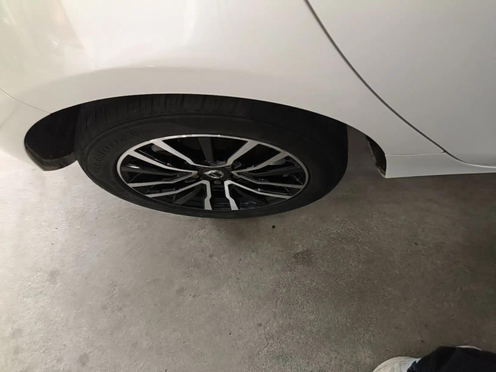 Volvo V40 2019 T3 Zhiyi Edition — миниатюра 10