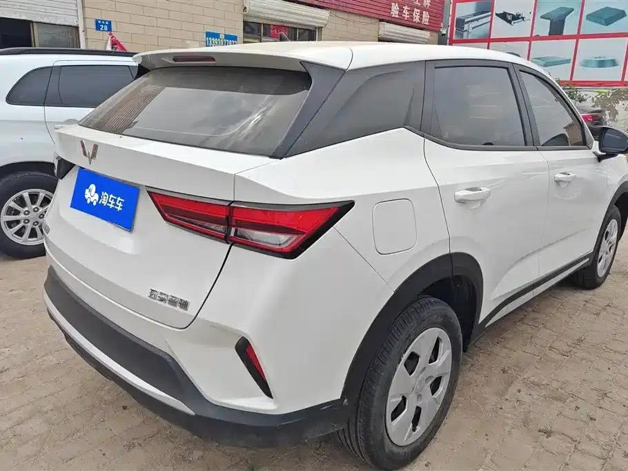 Wuling Xingchi 2023 1.5L CVT Comfort Edition — миниатюра 3