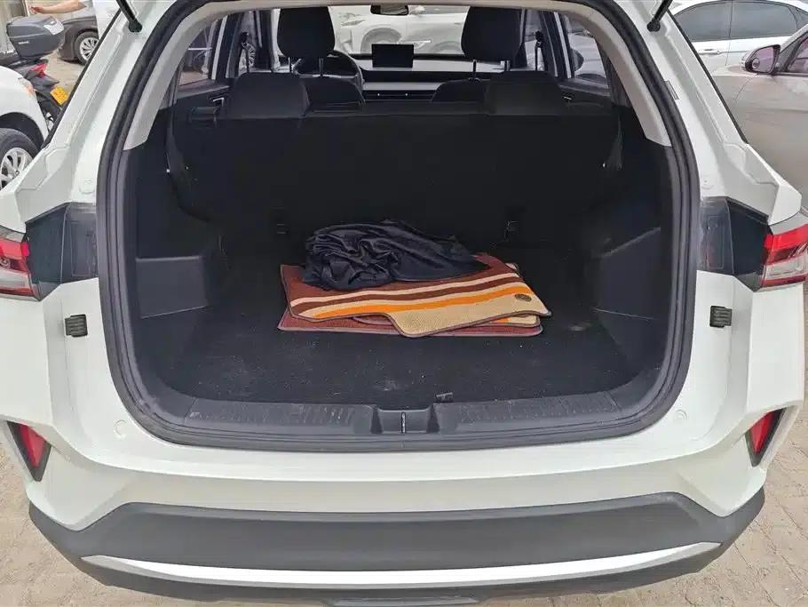 Wuling Xingchi 2023 1.5L CVT Comfort Edition — миниатюра 4