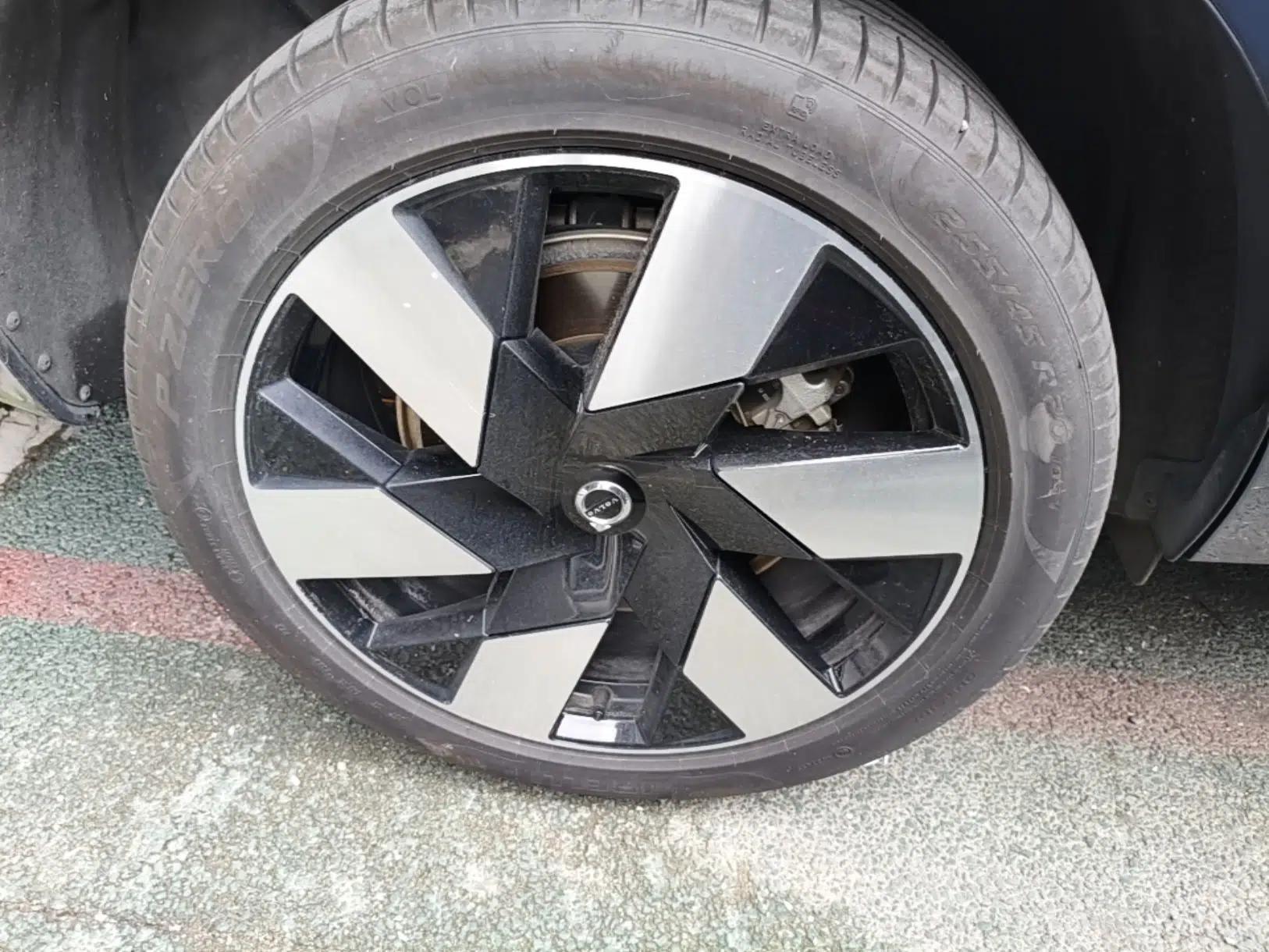 Volvo XC60 New Energy 2024 T8 Plug-in Hybrid Long-Range All-Wheel Drive Smart Luxury Edition — миниатюра 10