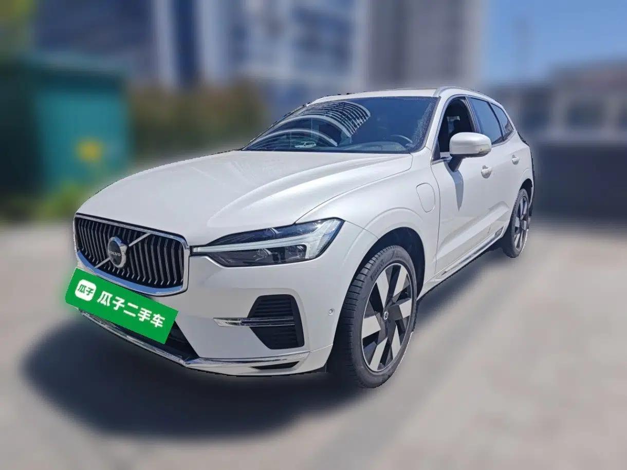 Volvo XC60 New Energy 2024 T8 Plug-in Hybrid Long-Range All-Wheel Drive Smart Luxury Edition — миниатюра 1