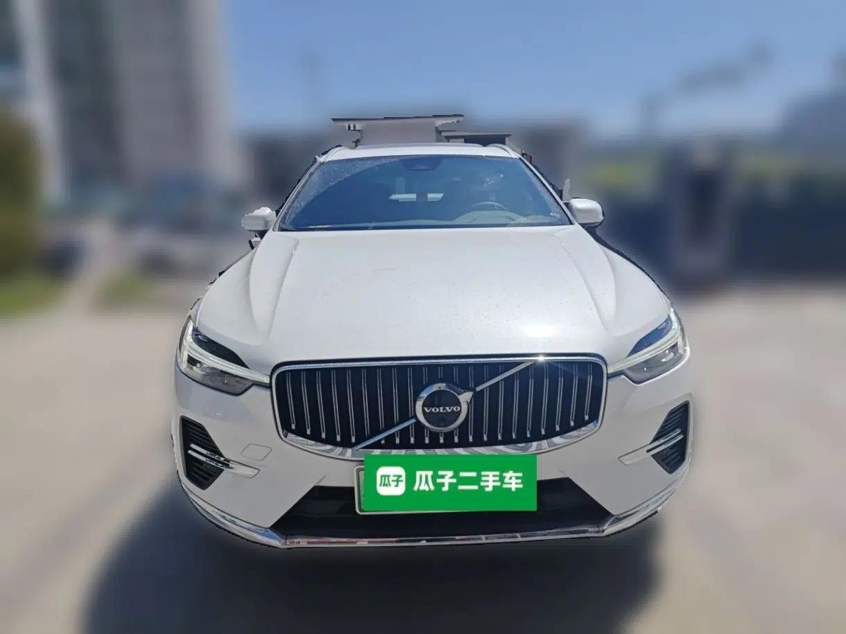 Volvo XC60 New Energy 2024 T8 Plug-in Hybrid Long-Range All-Wheel Drive Smart Luxury Edition — миниатюра 2