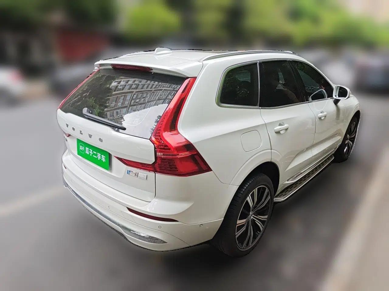 Volvo XC60 New Energy 2023 T8 Plug-in Hybrid Long-Range All-Wheel Drive Smart Luxury Edition — миниатюра 6