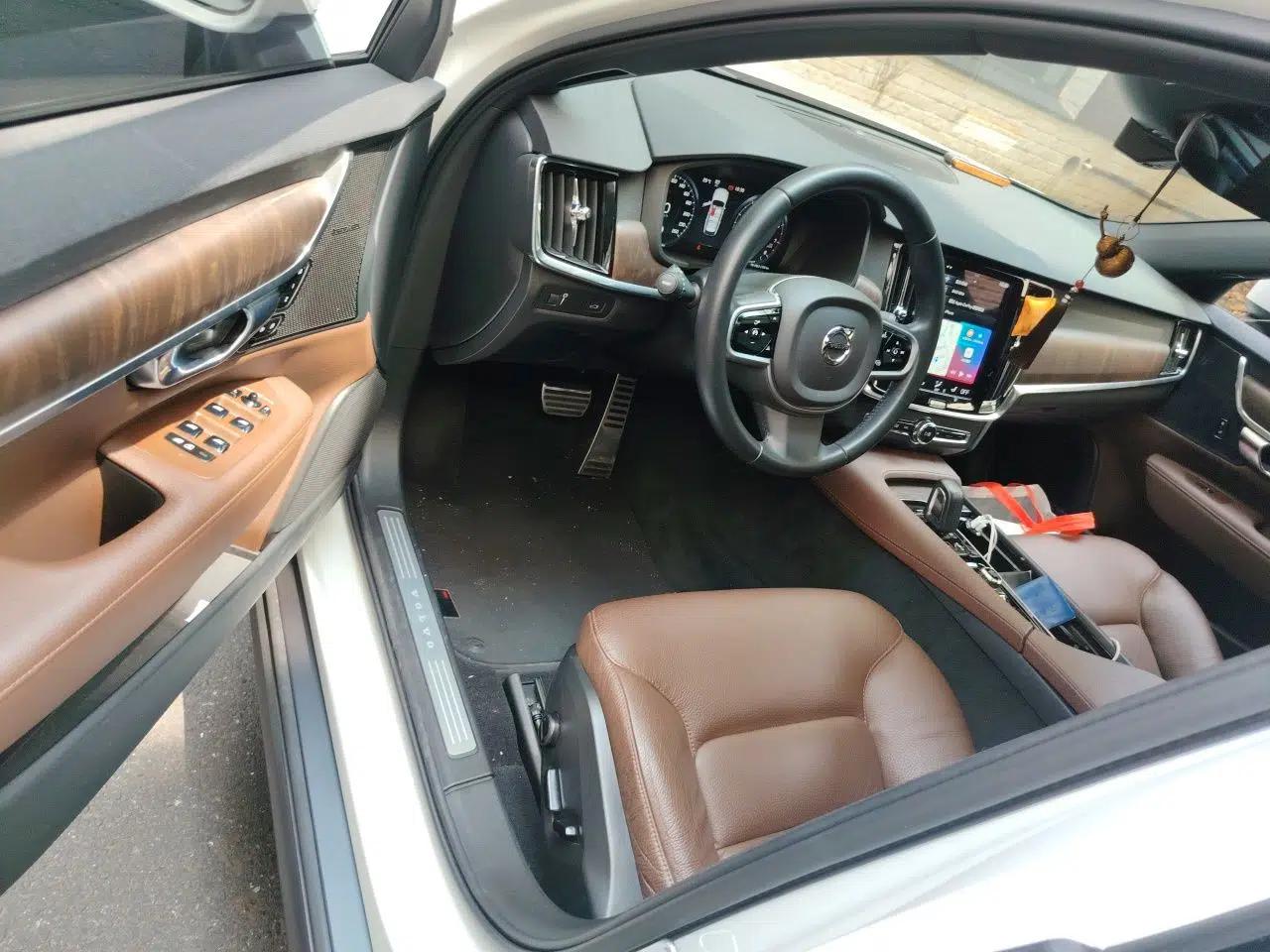 Volvo V90 2021 Cross Country B5 AWD Smart Range Edition — миниатюра 17
