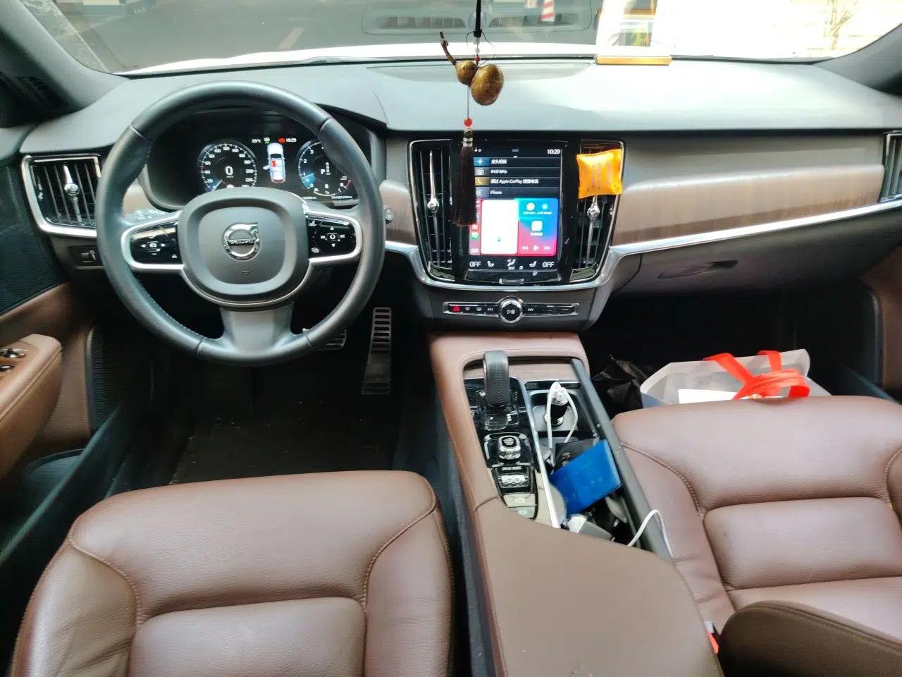 Volvo V90 2021 Cross Country B5 AWD Smart Range Edition — миниатюра 10