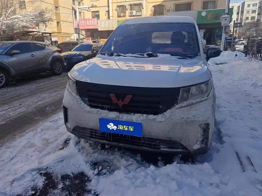 Wuling Hongguang PLUS 2019 1.5T Manual Standard 5-Seater — миниатюра 2