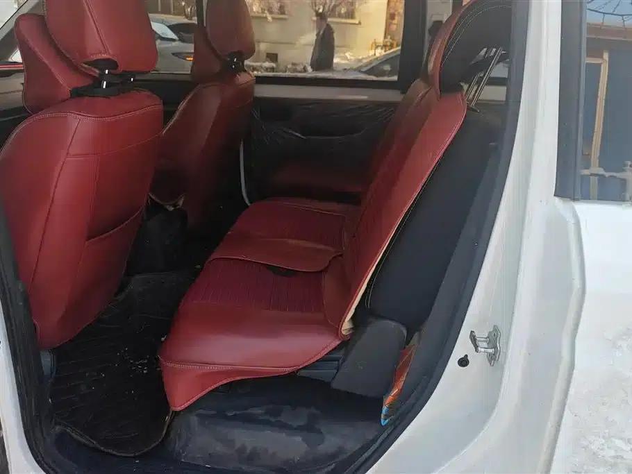 Wuling Hongguang PLUS 2019 1.5T Manual Standard 5-Seater — миниатюра 11