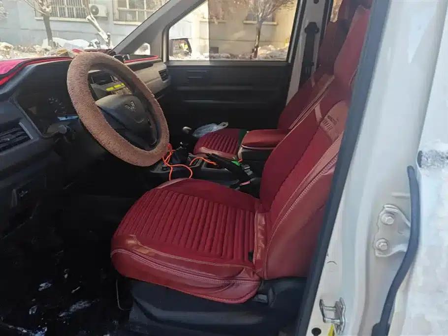 Wuling Hongguang PLUS 2019 1.5T Manual Standard 5-Seater — миниатюра 9