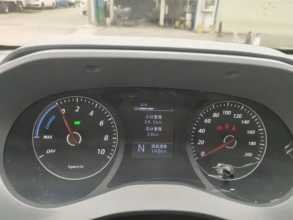 Wuling Yangguang 2025 400km/h Bus Comfort Edition — миниатюра 12