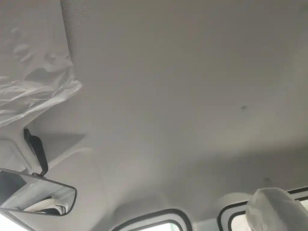 Wuling Yangguang 2025 400km/h Bus Comfort Edition — миниатюра 18