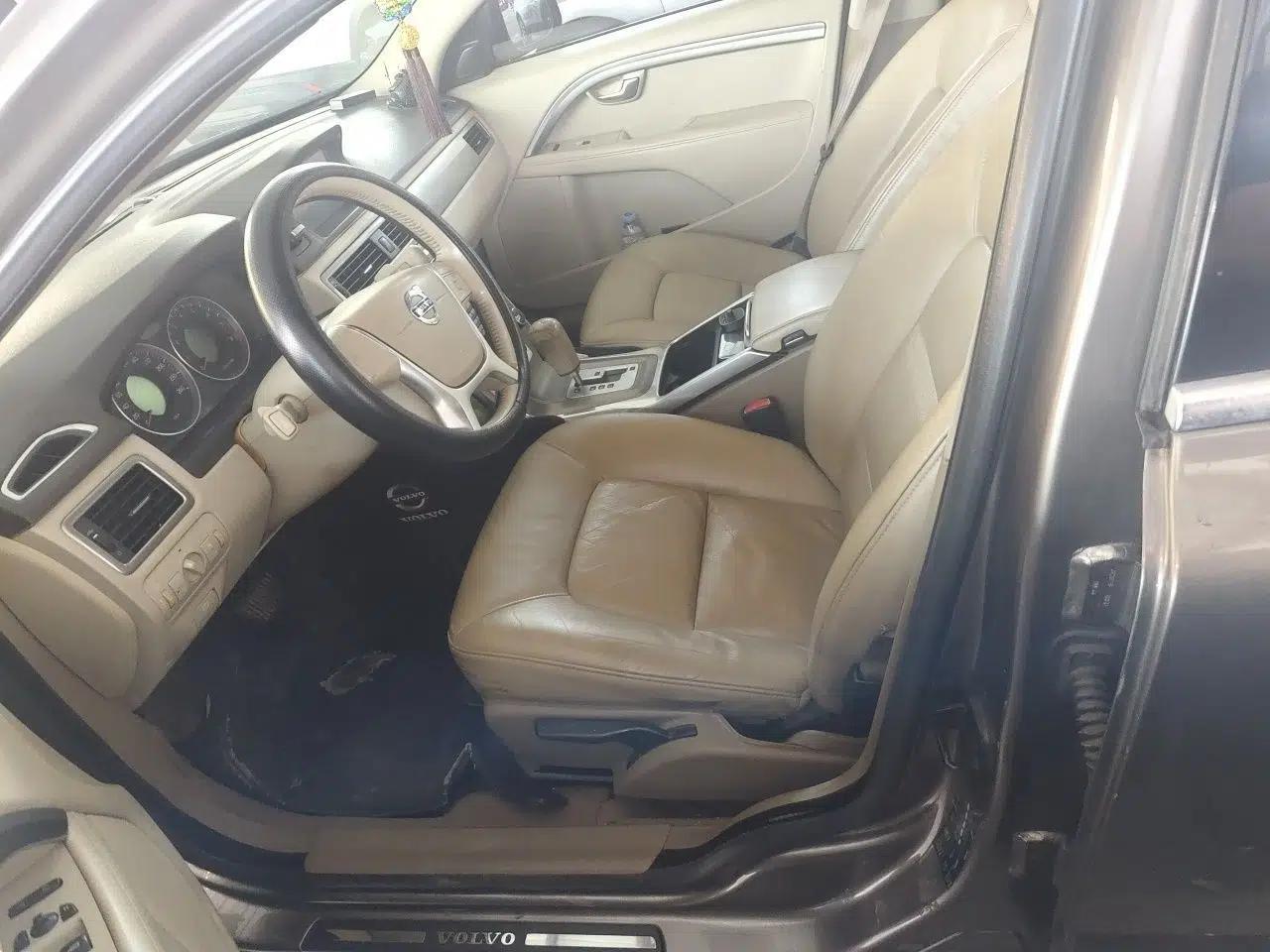 Volvo S80L 2012 2.0T ZhiShang Version — миниатюра 16