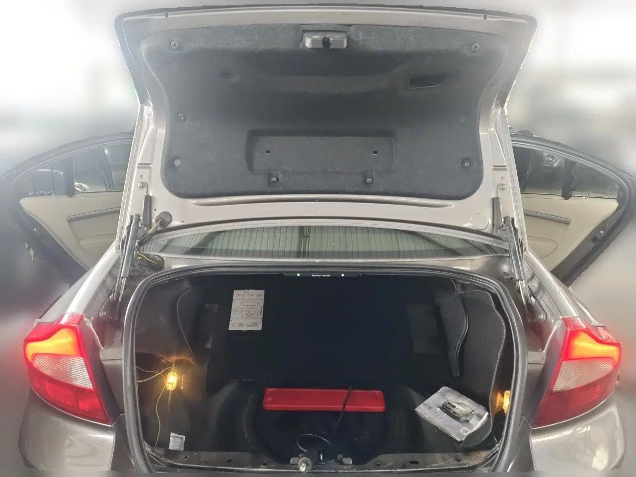 Volvo S80L 2012 2.0T ZhiShang Version — миниатюра 20
