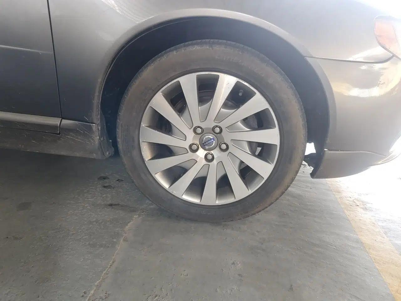 Volvo S80L 2012 2.0T ZhiShang Version — миниатюра 8