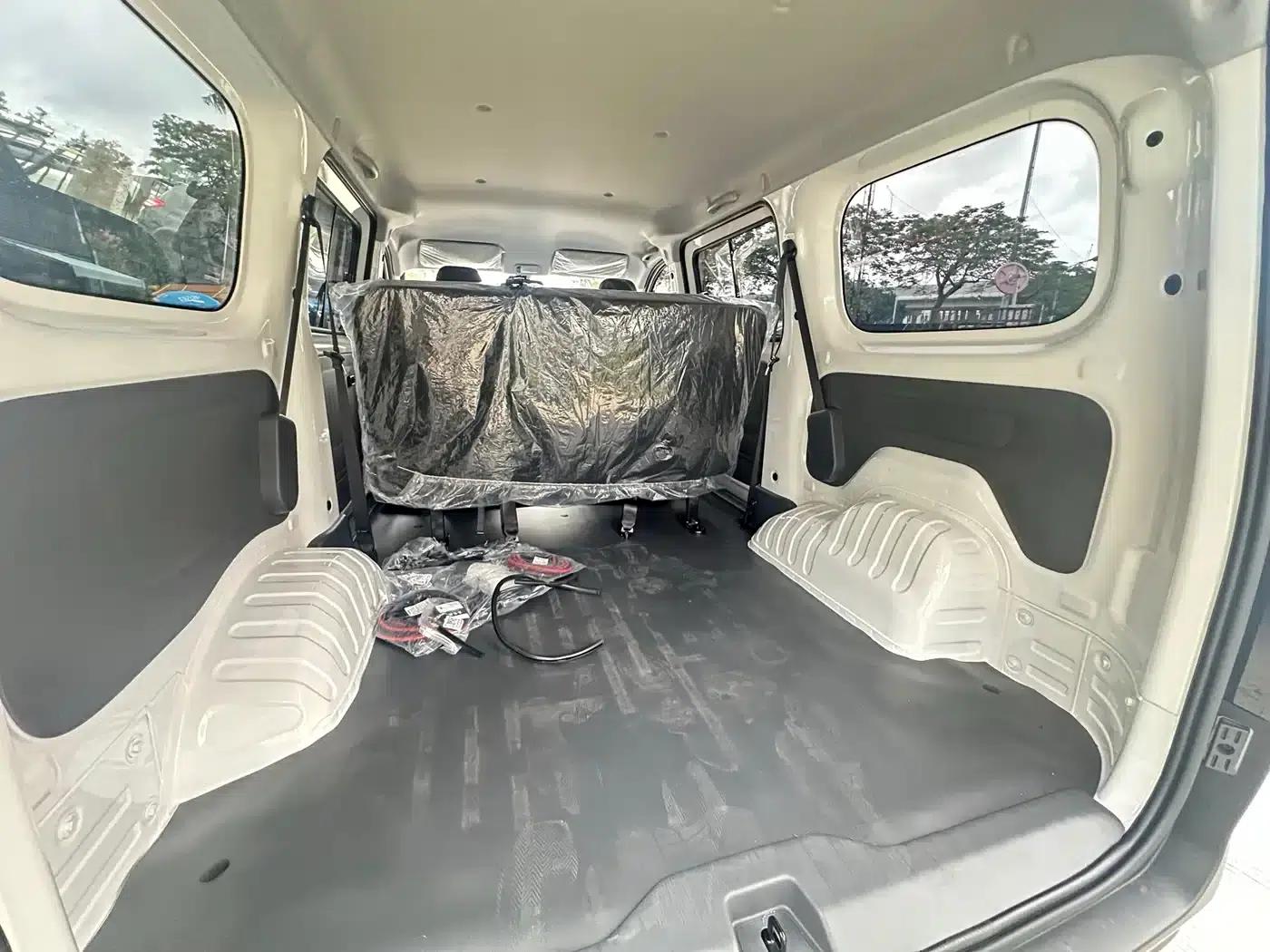 Wuling Rongguang EV 2026 Model 310km Standard Bus — миниатюра 15