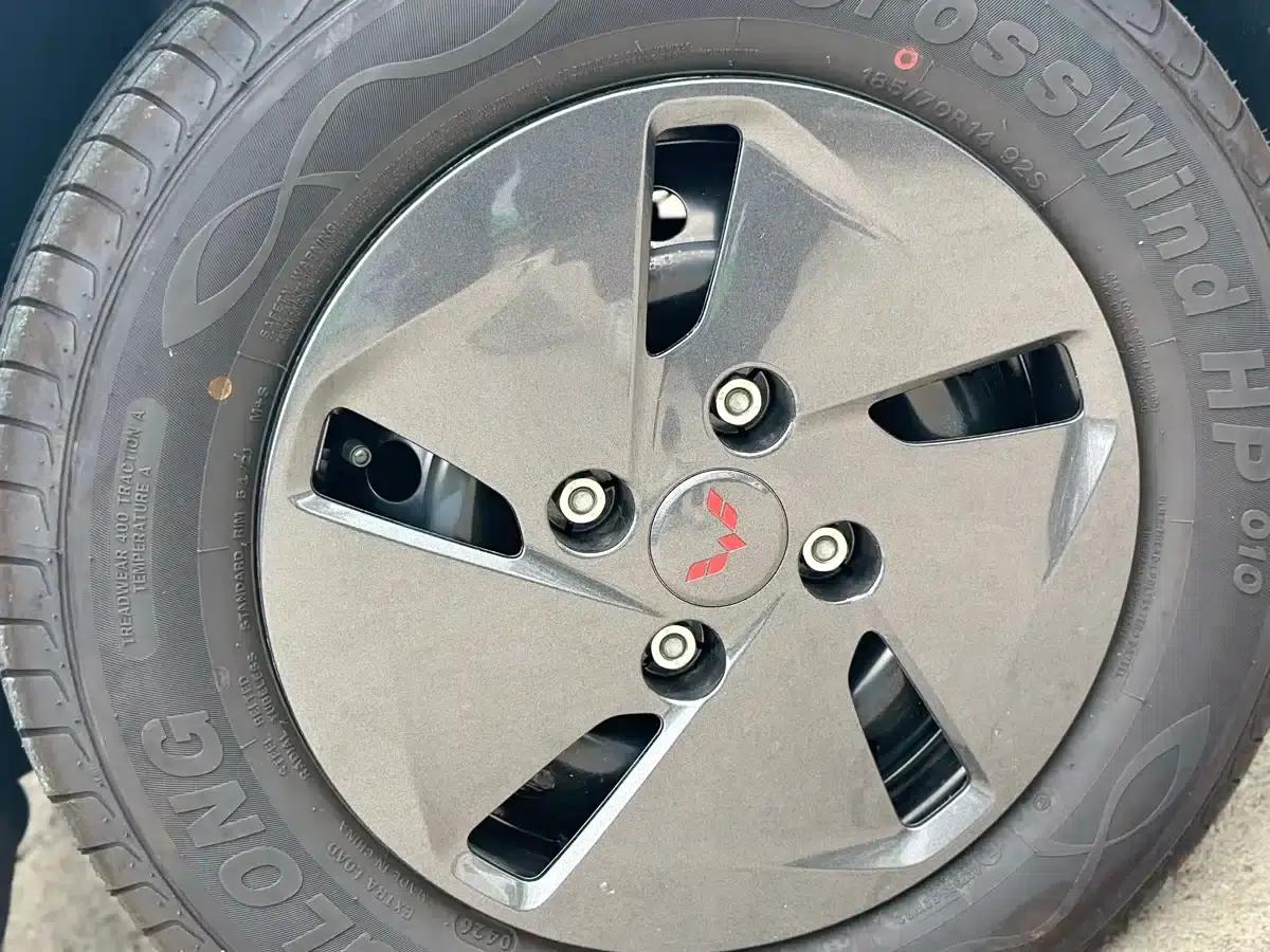 Wuling Rongguang EV 2026 Model 310km Standard Bus — миниатюра 16