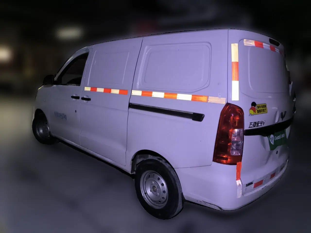 Wuling Hongguang V 2021 1.5L Jingqu Edition Enclosed-Window Vehicle LAR — миниатюра 4
