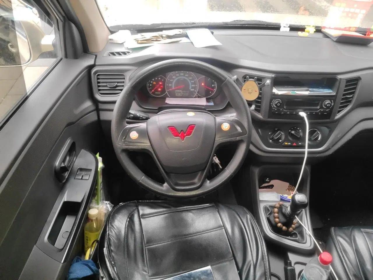 Wuling Hongguang V 2021 1.5L Enjoyment Edition LAR — миниатюра 11