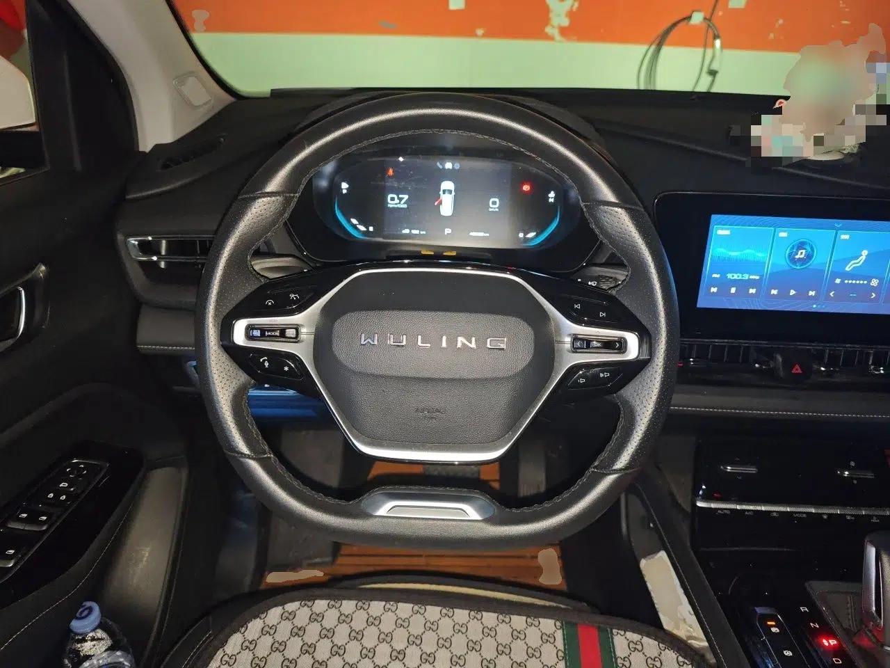 Wuling Victory 2020 1.5T CVT Flagship First-Class Model — миниатюра 11