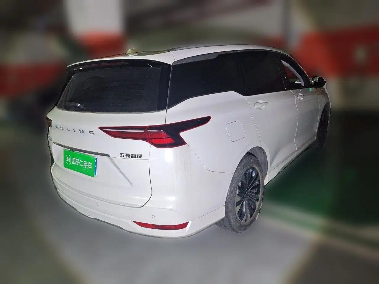 Wuling Victory 2020 1.5T CVT Flagship First-Class Model — миниатюра 6