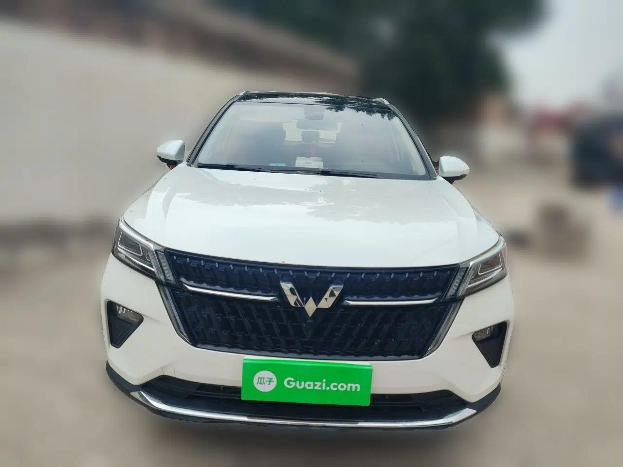 Wuling Asta 2021 1.5T CVT Starlight Edition — миниатюра 2