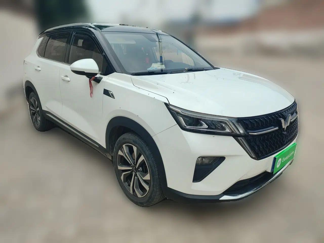 Wuling Asta 2021 1.5T CVT Starlight Edition — миниатюра 3