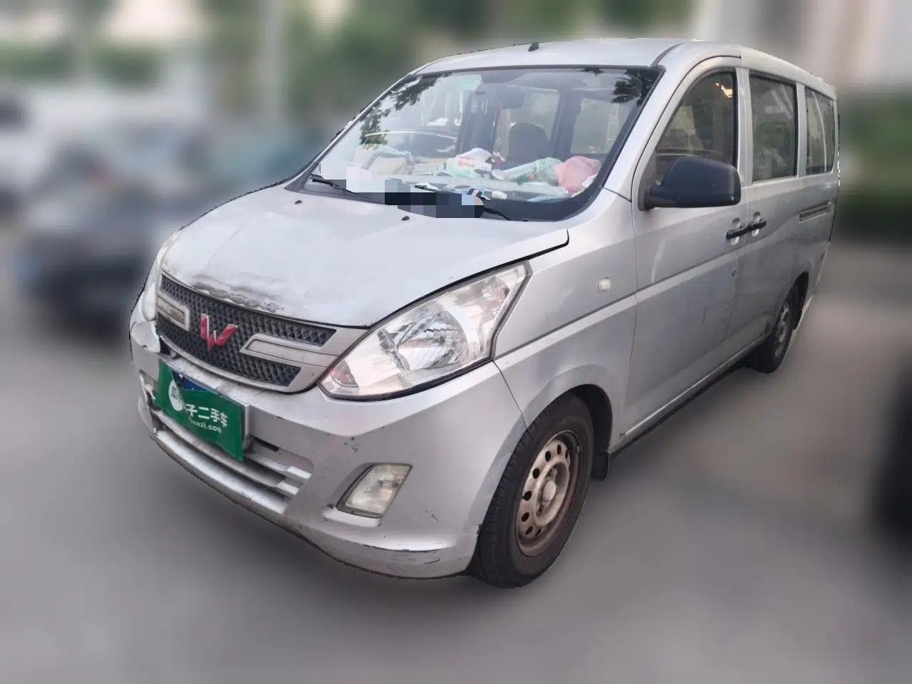 Wuling Rongguang V 2016 1.2L Practical Version — миниатюра 1