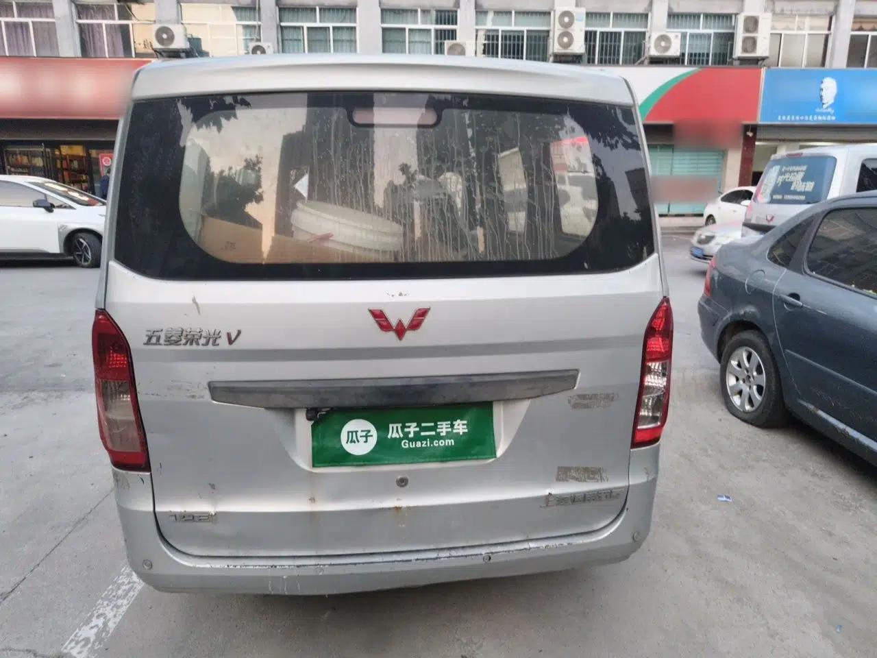 Wuling Rongguang V 2016 1.2L Practical Version — миниатюра 5