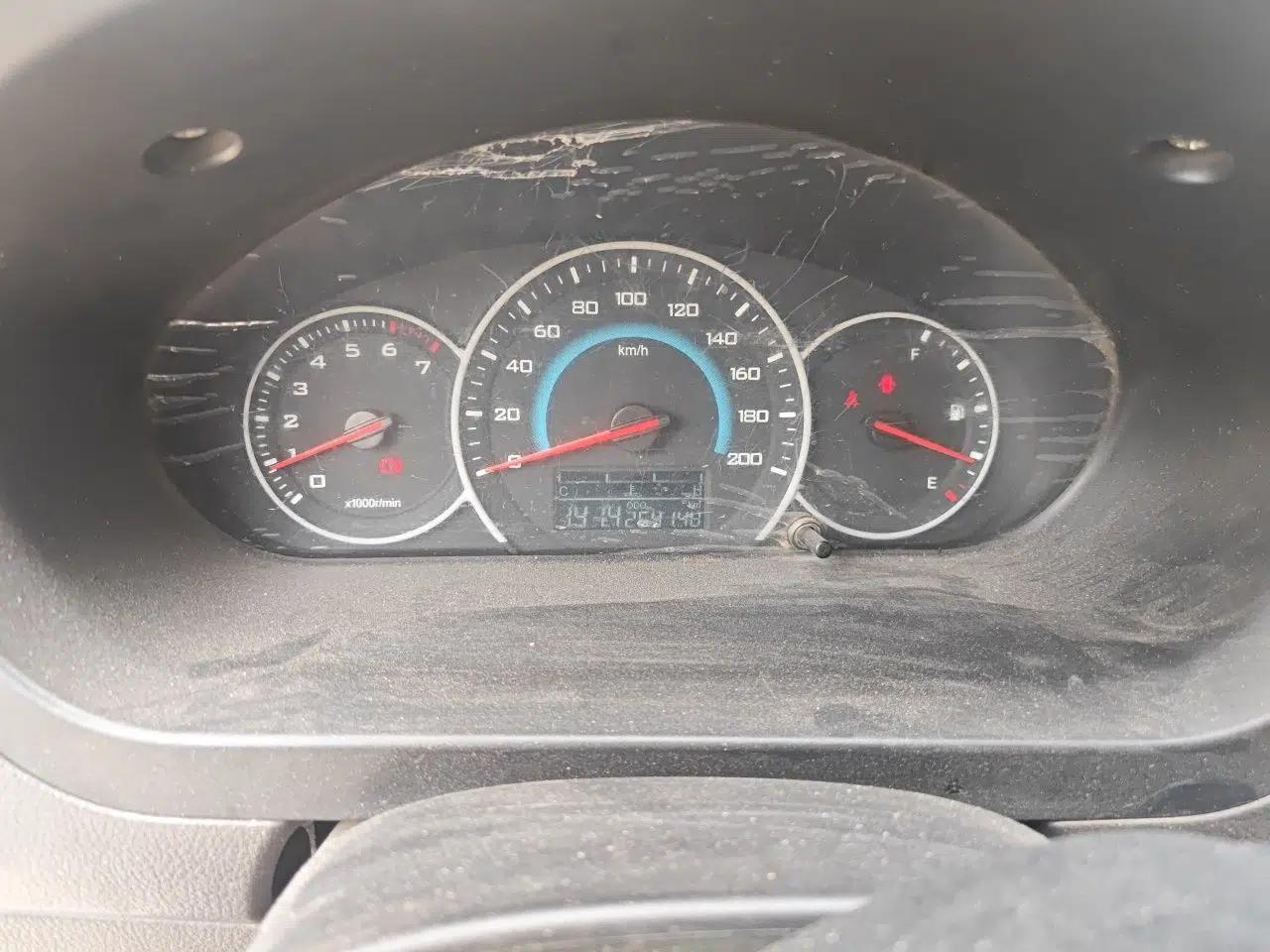 Wuling Rongguang V 2016 1.2L Practical Model Non-Power-Assisted — миниатюра 12