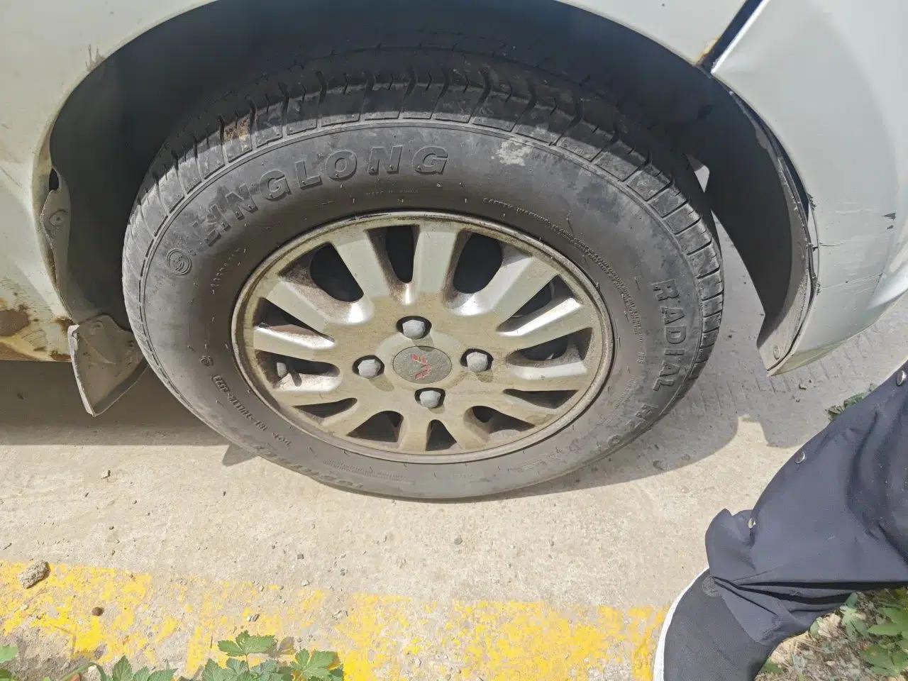 Wuling Rongguang V 2016 1.2L Practical Model Non-Power-Assisted — миниатюра 8