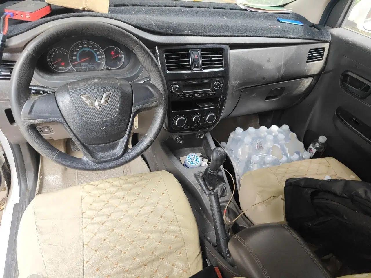Wuling Rongguang V 2016 1.5L Standard Version — миниатюра 10
