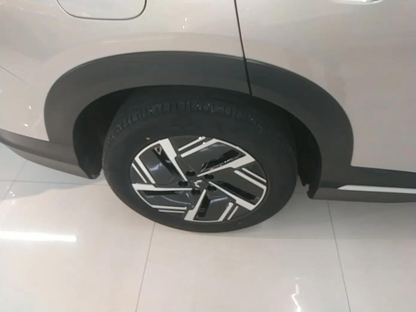 Wuling Xingguang S 2024 130 km Flagship Version — миниатюра 10