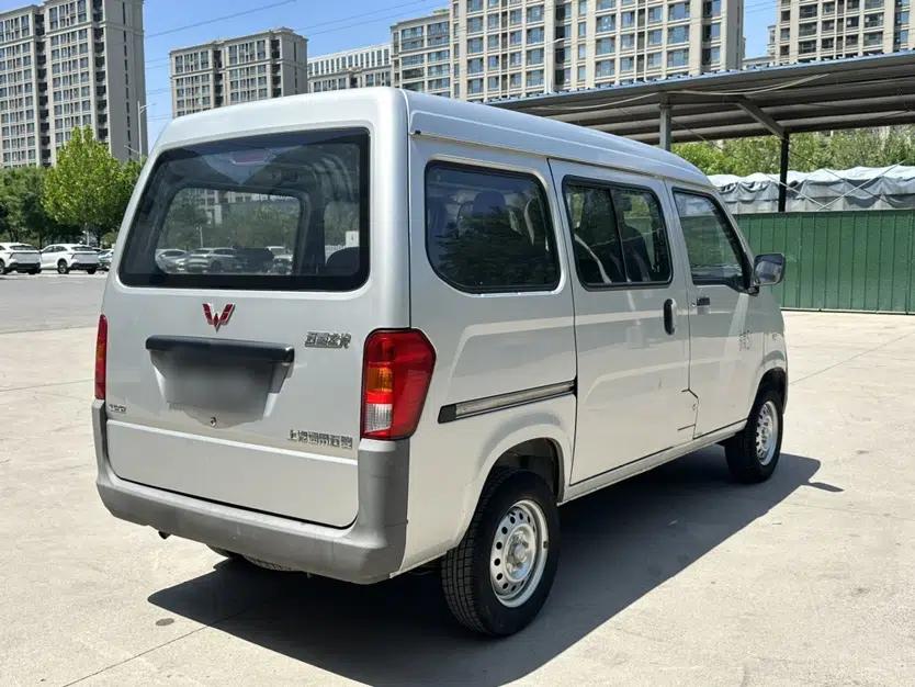 Wuling Zhiguang 2015 1.2L Practical LS-I Model — миниатюра 4