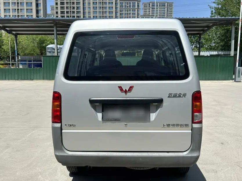 Wuling Zhiguang 2015 1.2L Practical LS-I Model — миниатюра 6