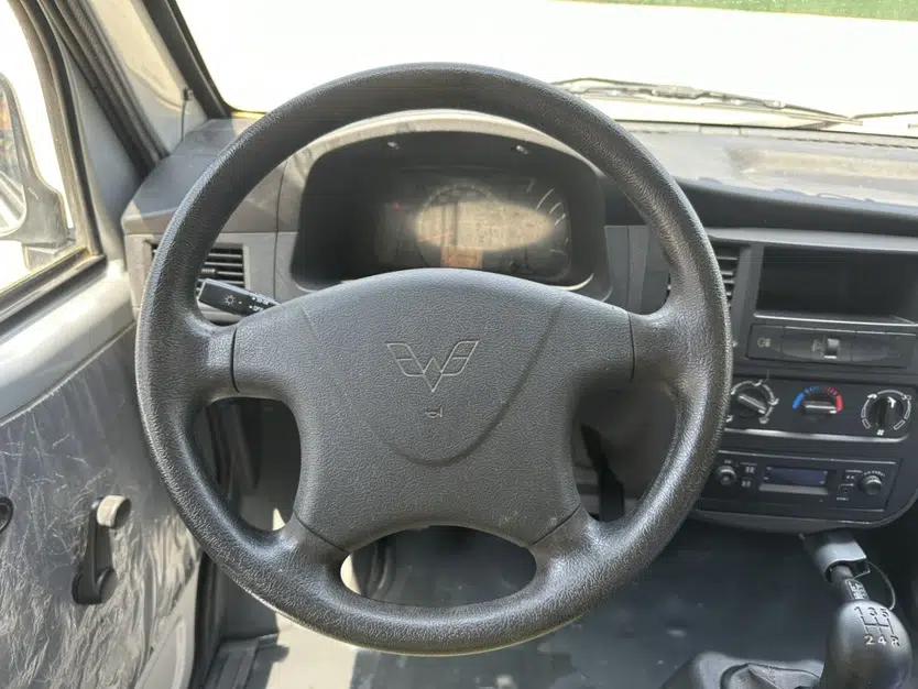 Wuling Zhiguang 2015 1.2L Practical LS-I Model — миниатюра 8