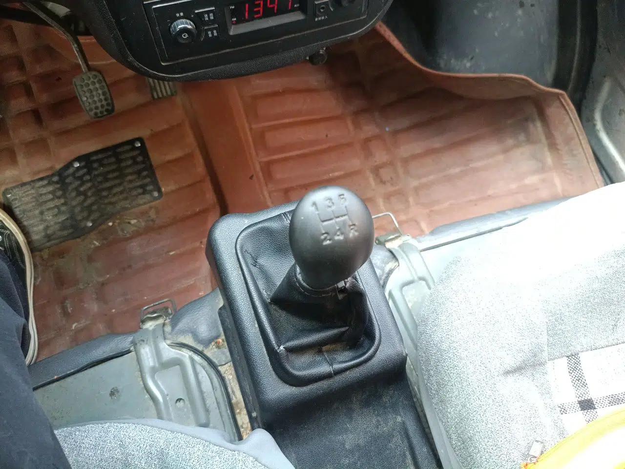 Wuling Zhiguang 2020 1.2L Practical Model China VI LSI — миниатюра 15