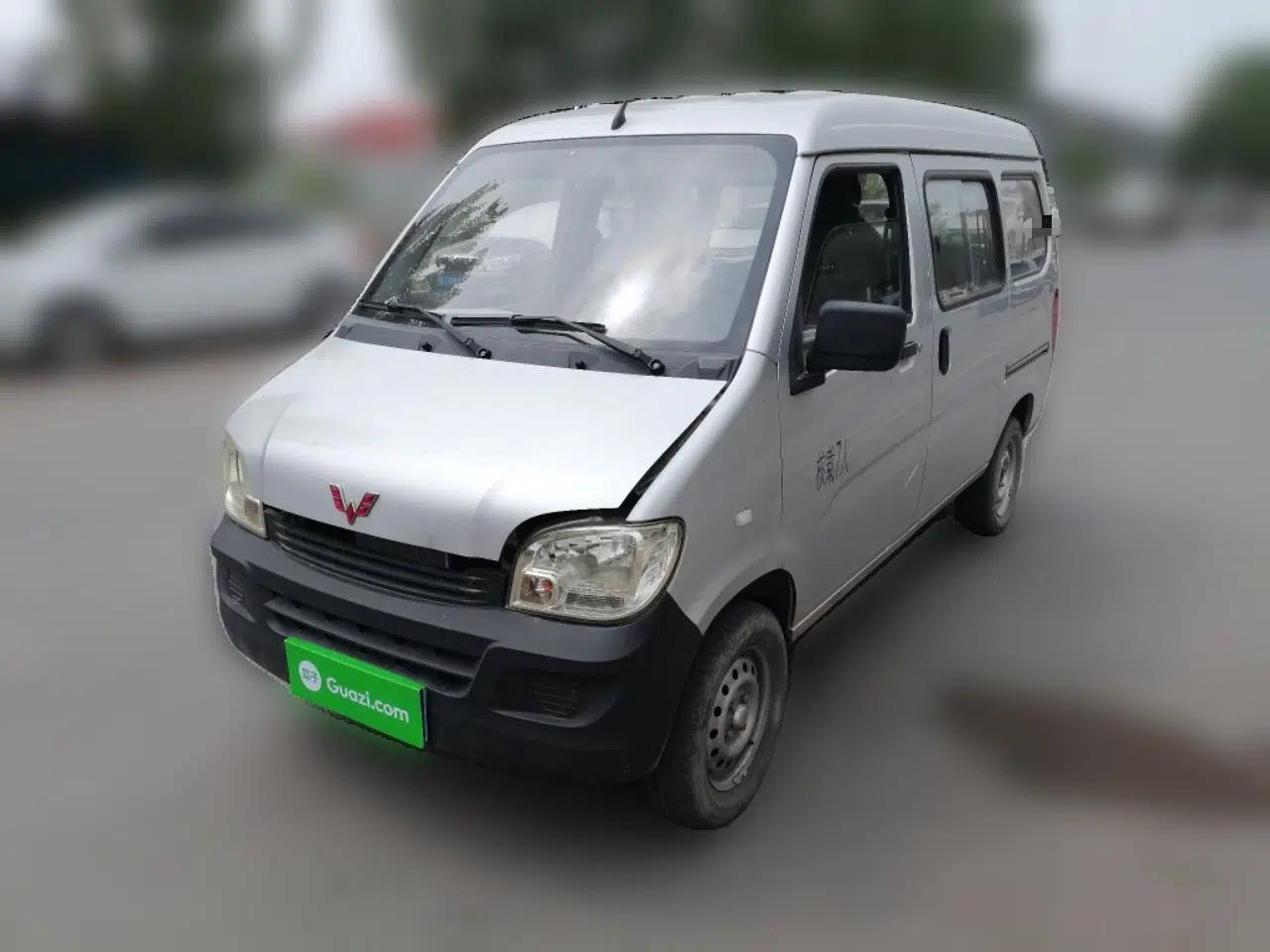 Wuling Zhiguang 2015 1.2L S Practical Model LSI — миниатюра 1