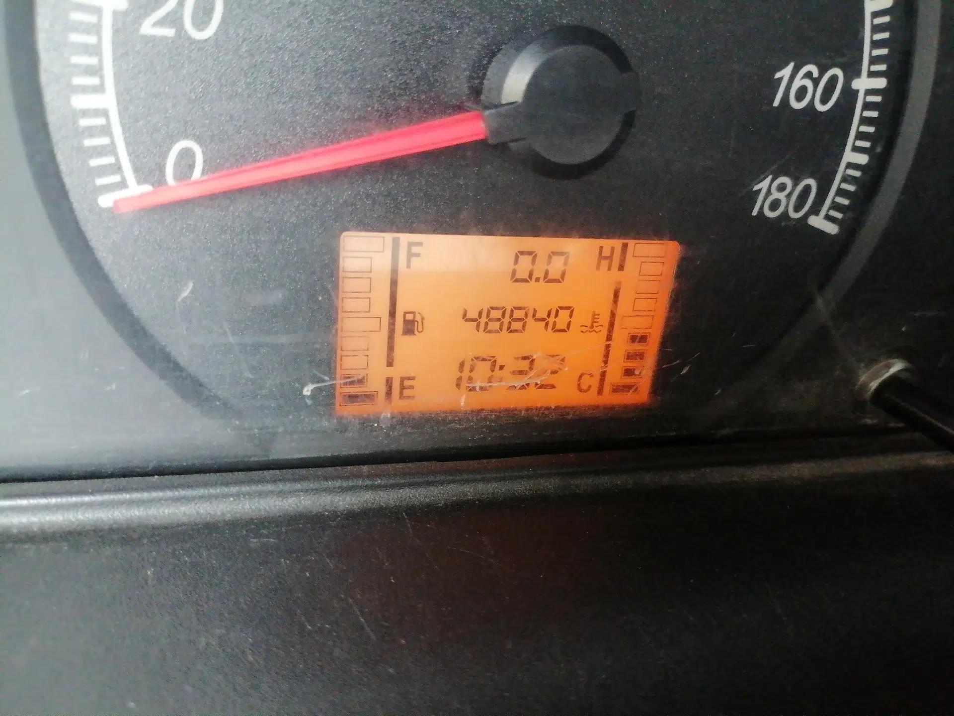 Wuling Zhiguang 2015 1.2L S Practical Model LSI — миниатюра 13