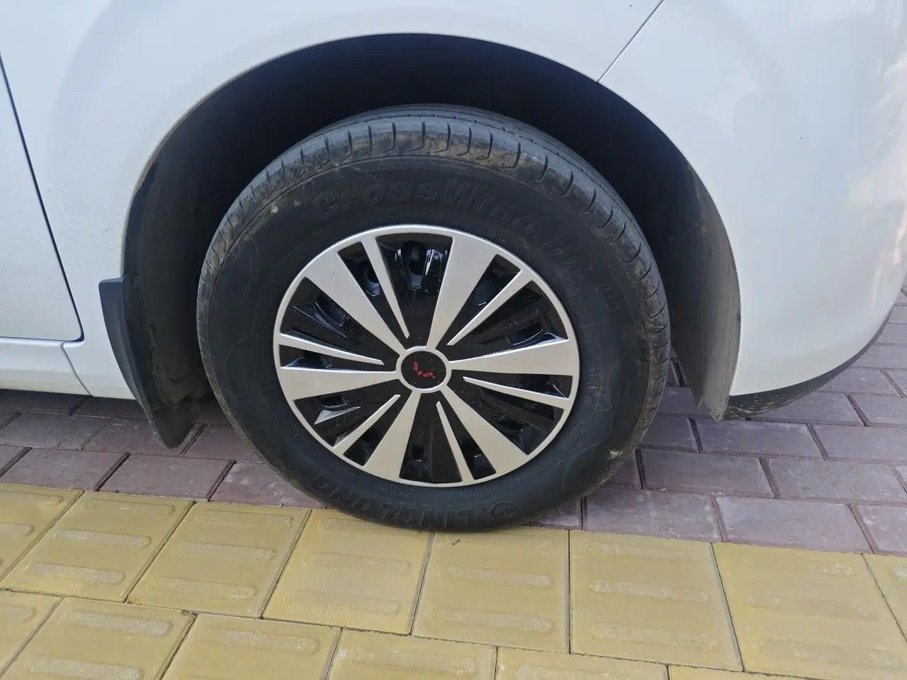 Wuling Hongguang New Energy 2025 Extended-Range Hybrid 50KM Comfort Version — миниатюра 8